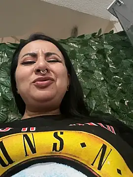 Abril_Luv webcam