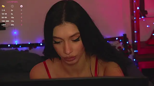 Olivia_Faye webcam