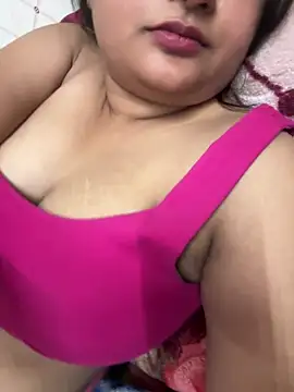 Curvy_Anaya webcam