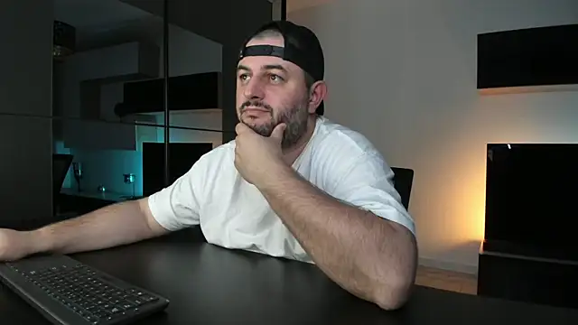DravenPeak live cam on StripChat