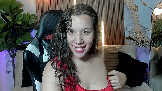 Ela_Maxwell_ webcam