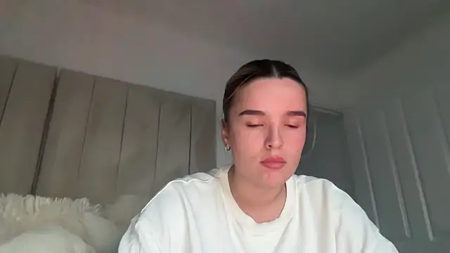 Watch maisiesmithx live on EroticFlix - High definition streams