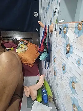 tina8th (F young) - Full nude fingering on live