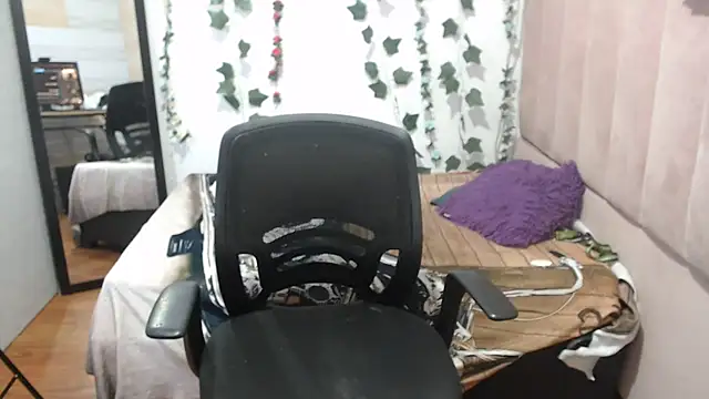 iam_aliiXt webcam
