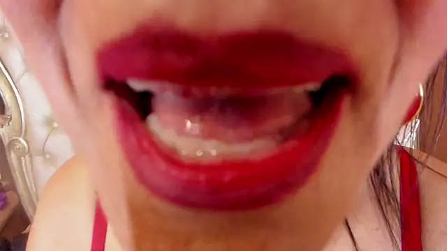 Watch Celeste_Baker_ live on EroticFlix - High definition streams