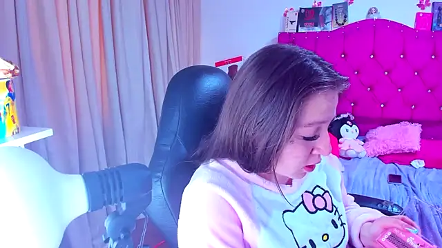 Luna_Analya webcam