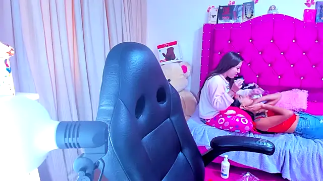 Luna_Analya webcam