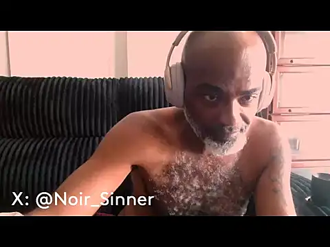 sinnernoir (M mature) - naked