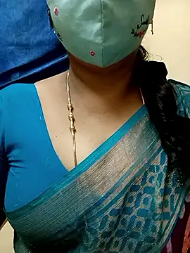 sushma26 Live Webcam on Stripchat