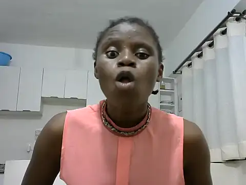 hottgirlval webcam