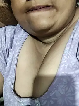 Hot_indian_Milf webcam