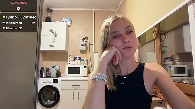 AngelJeni webcam