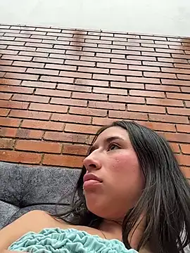 LilyRossi_ webcam