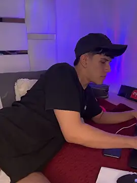 Poison_Boys webcam
