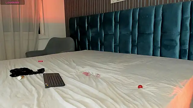 SabrinaMaddox webcam