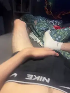 Hornyboi9069 webcam