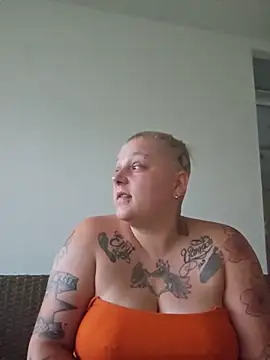 Lady_Peggi webcam