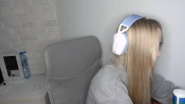 AmandaFix webcam
