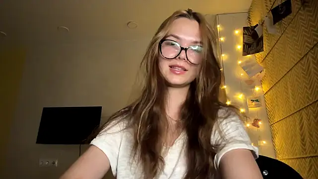 AvrilGillig webcam