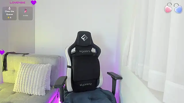 ambar-wells webcam