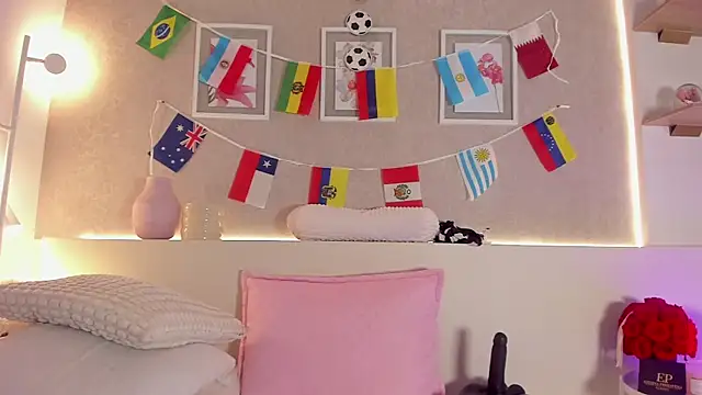 roxannegomez webcam