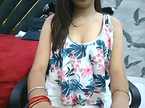 Watch Cute_magic live on EroticFlix - High definition streams