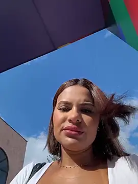 Irina_Velvett webcam