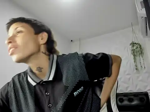 lunallena_17 webcam
