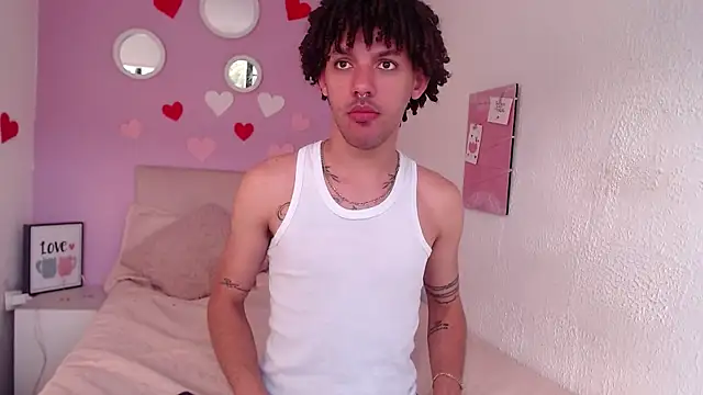 Miss_Glory webcam