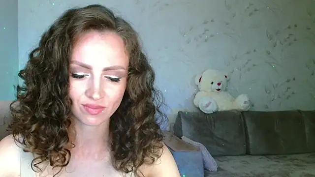 Watch Amber_Carrol live on EroticFlix - High definition streams