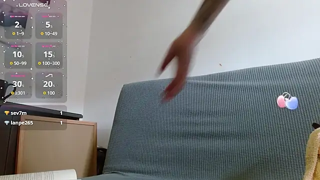 ZoeBakers_ webcam