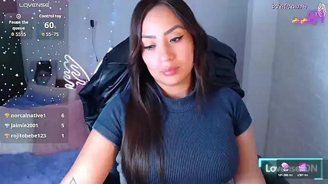 Paulina_627 webcam
