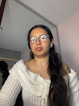 Watch Rosita_forever_ live on EroticFlix - High definition streams