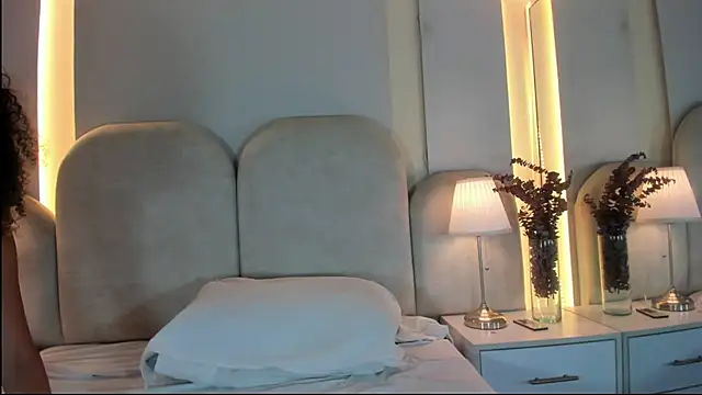 Alicia_Monroe_ webcam