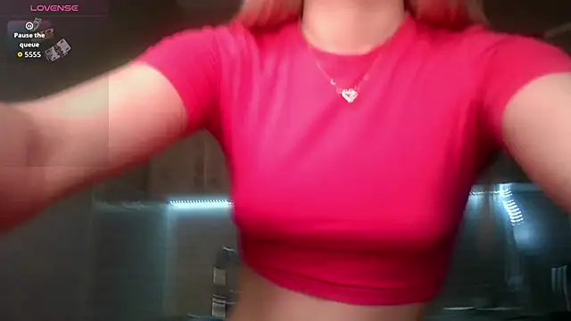 Alice_Pleasance webcam