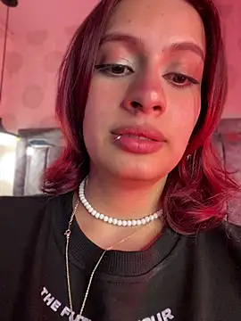 Watch steffmontespink18 live on EroticFlix - High definition streams