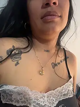 Dalia_Oween webcam