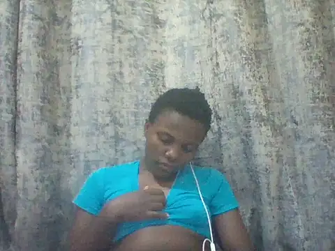 tina_2030 webcam