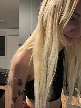 Eva_MiuMiu webcam
