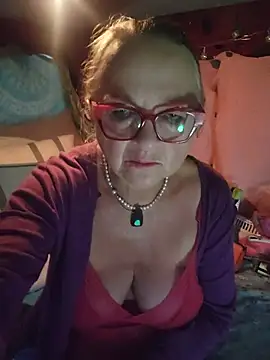 hot-muci (Ask my age) - Naked show