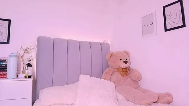 DannaHyde webcam