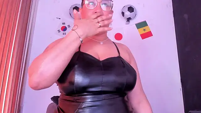 alondrabigtits webcam