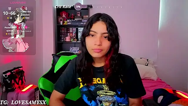 Lovelyamyy webcam