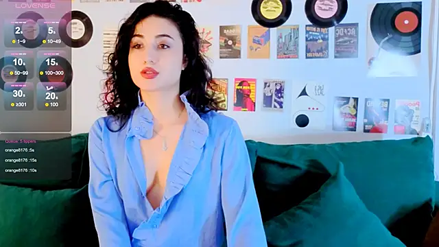 Maya_Rogerss webcam