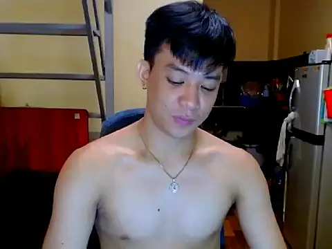 AsianCUMQUICKLY webcam