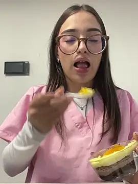 Sweet_Milaa1 webcam
