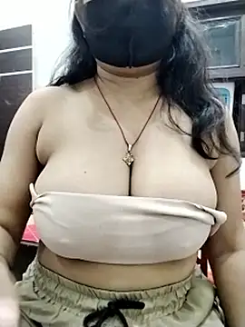 sexyy_nidhii webcam