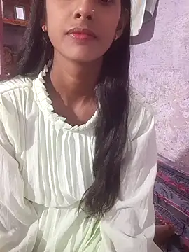 Saloni-Tyagi live cam room