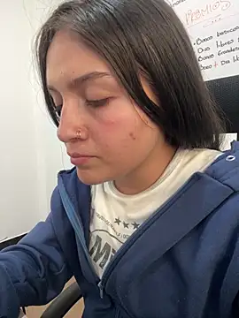 Alyha_cortes_ webcam