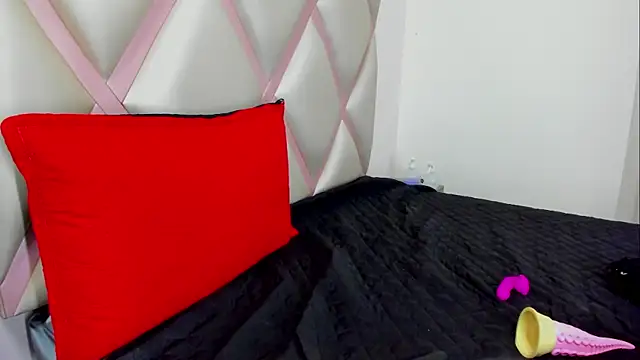 Nyx_rosee webcam